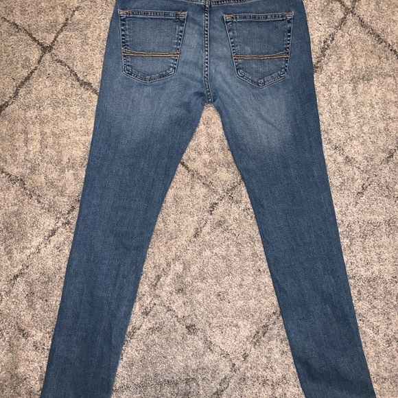 Abercrombie jeans - Picture 2 of 2